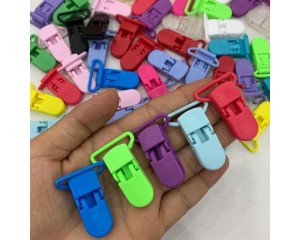 PRENDEDOR DE CHUPETA KIT C/12 UNIDADES (SORTIDOS)